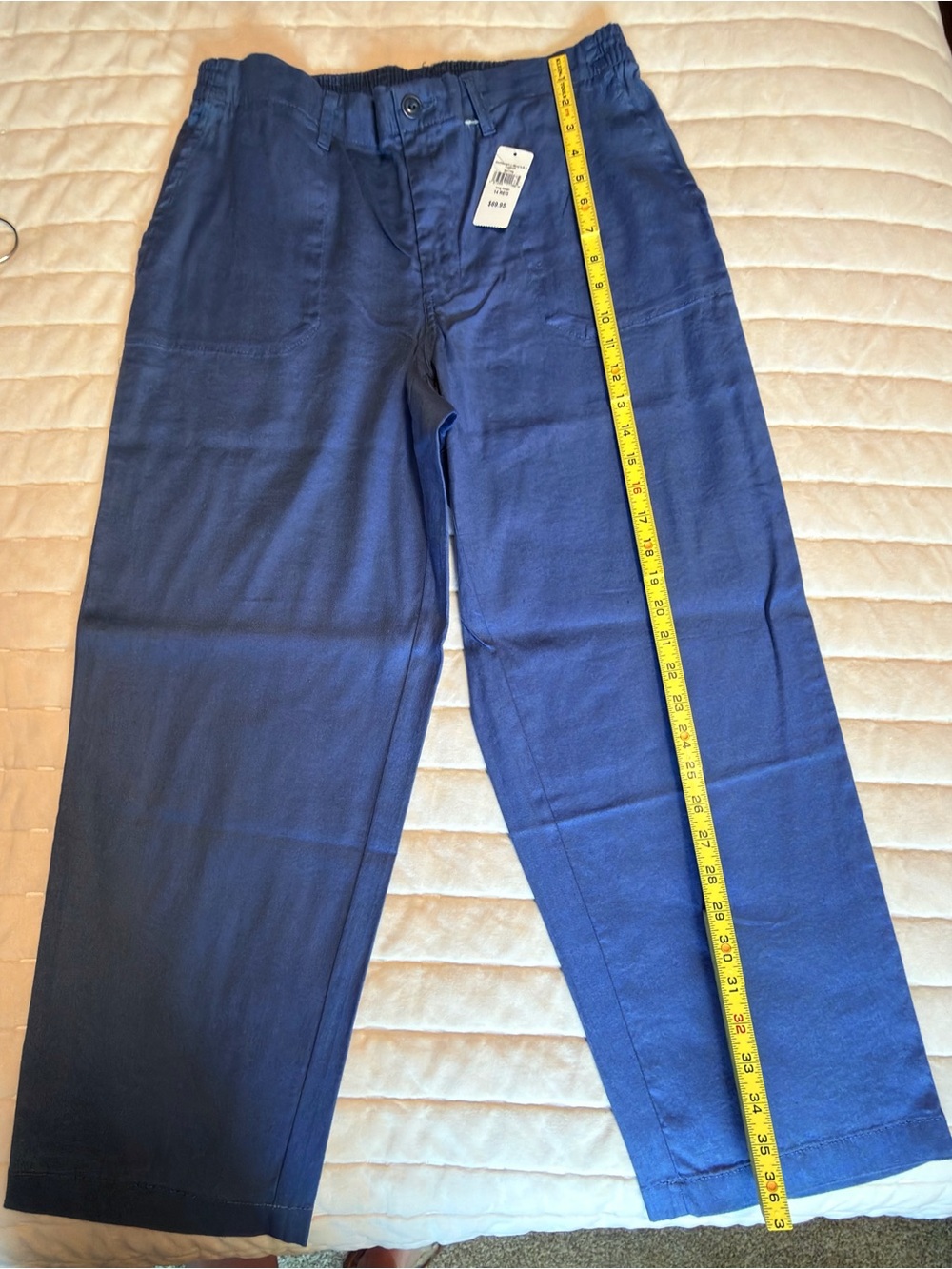 NWT L.L. Bean Women's Navy Blue Cropped Pants